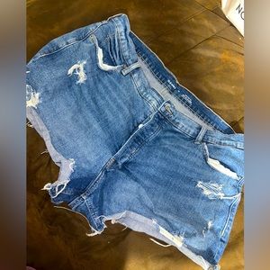 Womens plus size 22 distressed high rise shorts